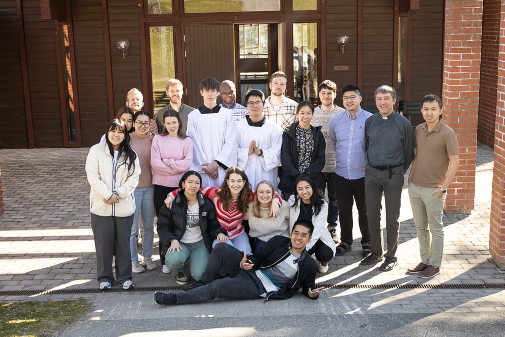 Tro – Fellesskap – Handling: Dekonstruert